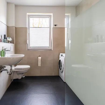 Hangar 19 Superior Mit Terrasse Und Garten H1w2