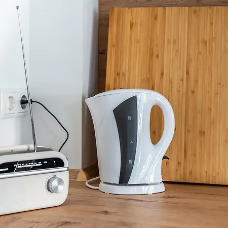 Apartment Hangar 19 Superior Mit Terrasse Und Garten H1w2 Schwerin (Mecklenburg-Vorpommern)