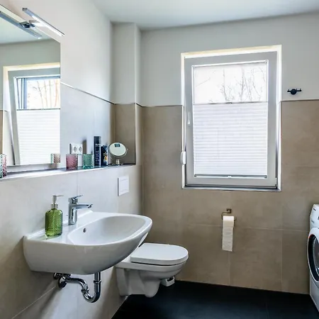 Hangar 19 Superior Mit Terrasse Und Garten H1w2 Apartment Schwerin (Mecklenburg-Vorpommern)