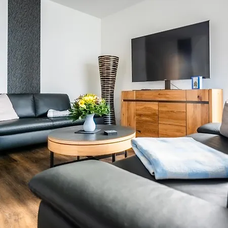 Hangar 19 Superior Mit Terrasse Und Garten H1w2 Apartment