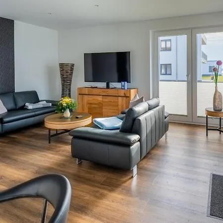 Hangar 19 Superior Mit Terrasse Und Garten H1w2 Apartment Schwerin (Mecklenburg-Vorpommern)